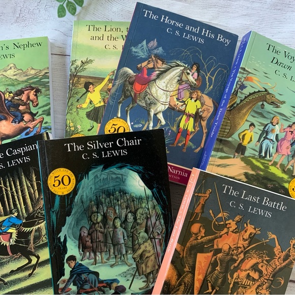 Narnia box set of seven books - Picture 7 of 8